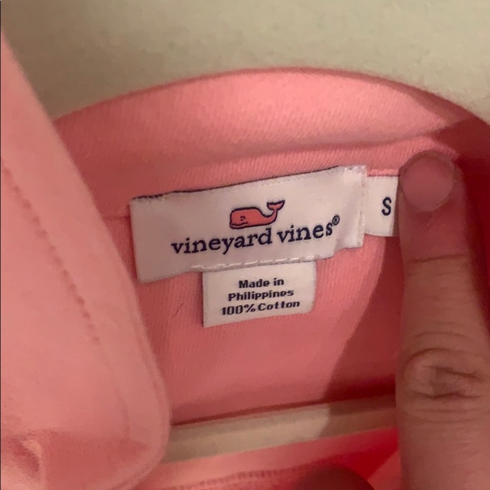 vineyard vines pull over - Picture 3 of 4